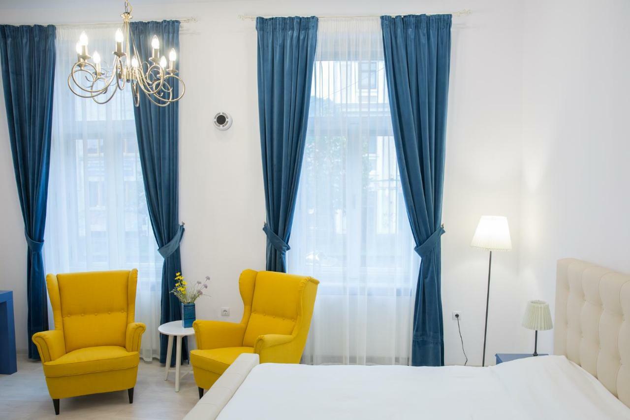 Sunny November Apartman Brassó Kültér fotó